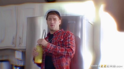 Блондинки, Минет, Сперма на лице, Волосатые письки, Большие жопы, Большие сиськи, Мастурбация, Мамочки, Молодые, ЖМЖ, Раком, Большие члены, Любовницы, Жесткий, Силиконовые сиськи, Крупным планом, Xander Corvus, Alena Croft, Сперма, Жмж, Втроем, Зрелые, Поза 69, Блонда сосет, Кончает, Би, С мамками, Brazzers,