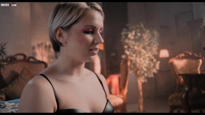 Блондинки, Куннилингус, Натуральные сиськи, Большие сиськи, Бритые письки, Молодые, Фингеринг, Лесбиянки, Интимная стрижка, Красивые девушки, Оргазм, Поцелуи, Красивые сиськи, Красивая попа, Длинноволосые девушки, Красивое белье, БДСМ, Sharon White, Kittina Clairette, Светловолосая, Бритая писька, Трахает пальцами, Нежный куни, Вылизала щелку, Госпожа, По принуждению, Рабыня, Лесбийский куни, Две телки, С подчиненным, Сабмиссив, Влажная пилотка,