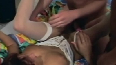 Зрелая жена, Измена, Жена в чулках, Жену с другом, МЖМ,