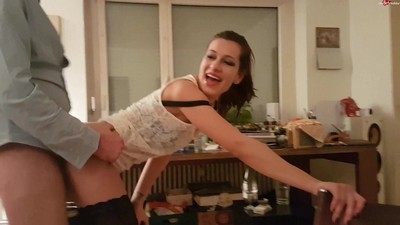 Домашнее, Кончают на лицо, Молодых, Любительское, В чулках, Раком, С брюнетками, С проститутками, Сперма на лице,