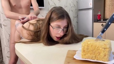 Русские, Сестра с братом, Сперма, Большой член, Худые, Брюнетки, Домашнее любительское, Минет, В HD качестве,