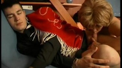 Мама и сын, Зрелые и постарше, С аналом, Минет, Трахнул маму,