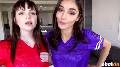 Брюнетки, Втроем, Групповой, ЖМЖ, Качество HD, Молодые-Юные, Русская озвучка, Русский перевод, Семейные фантазии, Aliya Brynn, Emily Willis, MyFamilyPies, Nubiles-Porn, Латинки, Маленькие сиськи, Новинки 2020, Сводная сестра,