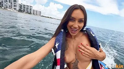 Большие жопы, Большие члены, Качество HD, Молодые Юные, Негры ебут, Новинки 2023, RealityKings, Sisi Rose, SneakySex, На пляже,