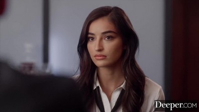 Брюнетки, Красивое, Маленькие сиськи, Минет, Молодые, Худые, Куни,