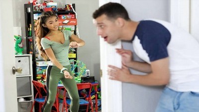 Инцест, Молоденькие, Латина, Хардкор, Брюнетки, Глубокий минет, Кончил на лицо, Красиво сосет, Наездница, С братом, С сестрой, Раком, На полу,