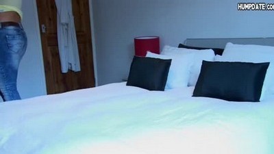 Инцест, Мамки, Зрелые, Блондинки, С сыном, С матерью, Кончил на сиськи, В спальне,