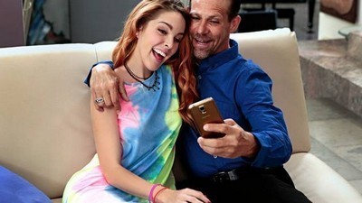 Инцест, Молоденькие, Рыжие, На полу, С отцом, С дочерью, На диване,