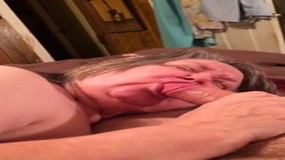 Семейное, Старухи, Толстые, Домашнее, От первого лица, Русское, Домашнее зрелых, Минет, Минет крупным планом,