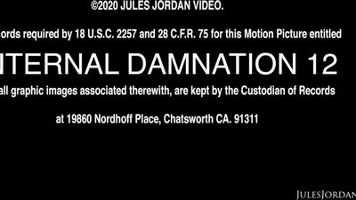 Втроем, Жесткий, Кончают внутрь, В чулках, Большой член,