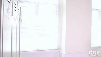 Блондинки, Анальный, БДСМ, Большие жопы, Большие сиськи, Жесткий, В одежде,