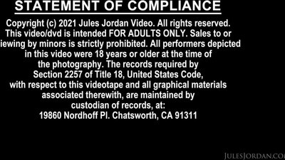 Брюнетки, В одежде, Анальный, Большие жопы, Большие сиськи, Зрелые женщины, Мамки, Большие натуральные сиськи,