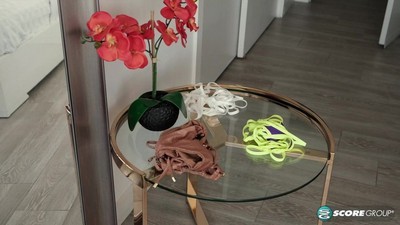 Блондинки, В одежде, Большие жопы, Большие сиськи, Эротика, Мастурбация,