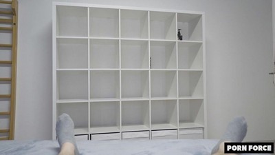 Брюнетки, В одежде, Маленькие сиськи, Семейное, Худые, Оральный, Глубокий минет, Минет,