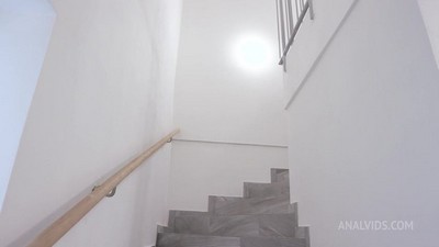 Кончают внутрь, Маленькие сиськи, Худые, Анальный, Волосатые, Групповое, Двойное проникновение, Жесткий, Оральный, Глубокий минет, Минет, Много спермы, Кончил в анал,